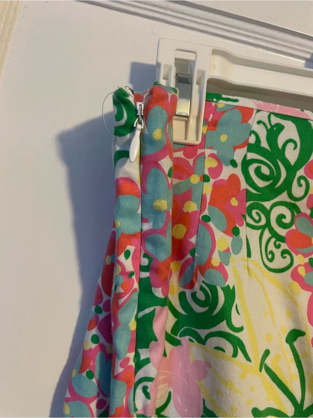 Lilly Pulitzer Callie Ruffle Mini Skirt in the Mariposa Women’s Size 8 - Picture 3 of 6